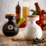 Organic Extra Virgin Olive Oil LADOLEA 600ml - Wooden Gift Box 